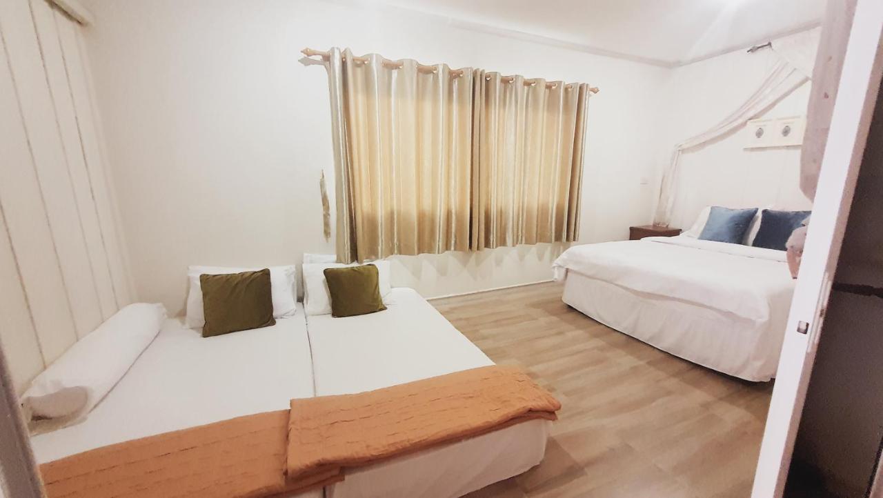 אודון תאני Nadee Resort חדר תמונה