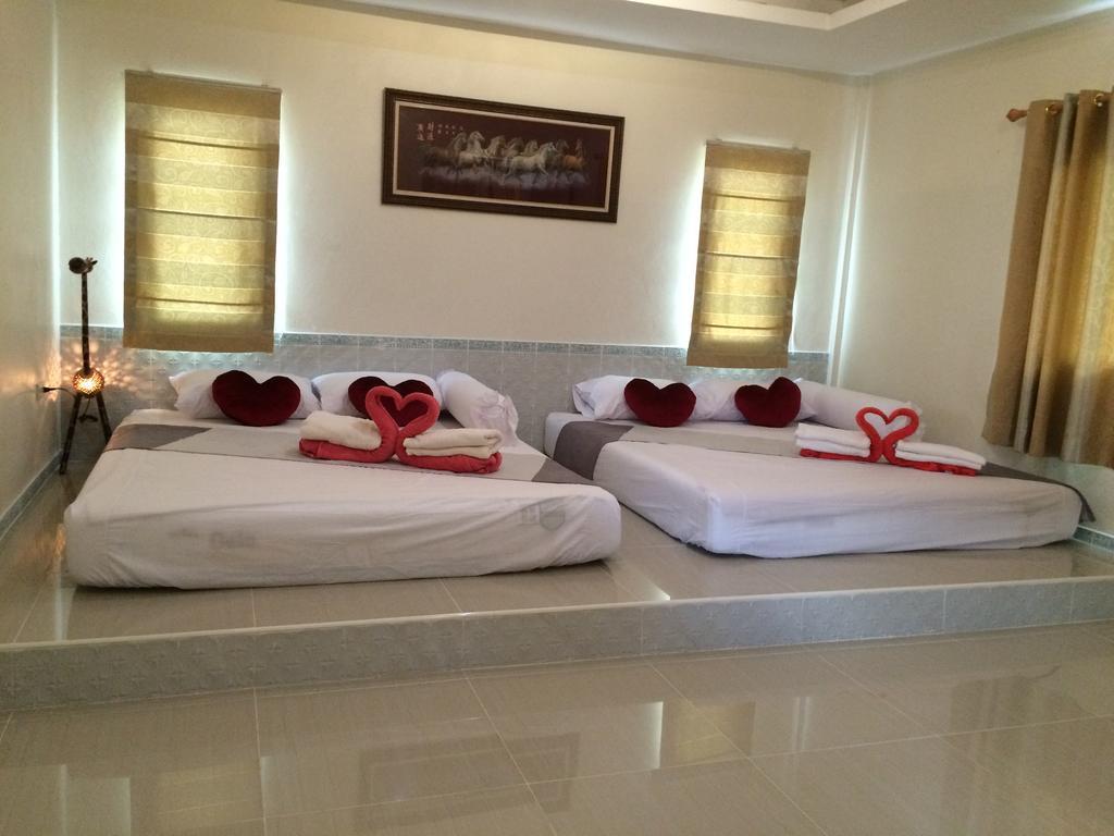אודון תאני Nadee Resort מראה חיצוני תמונה