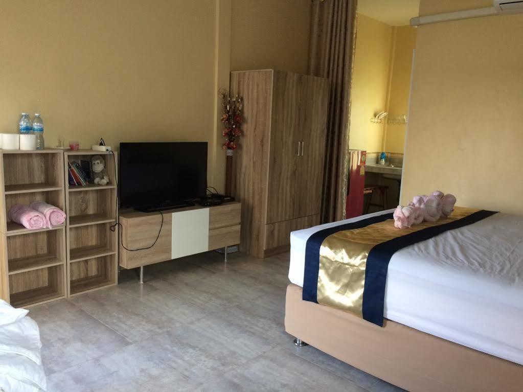 אודון תאני Nadee Resort מראה חיצוני תמונה