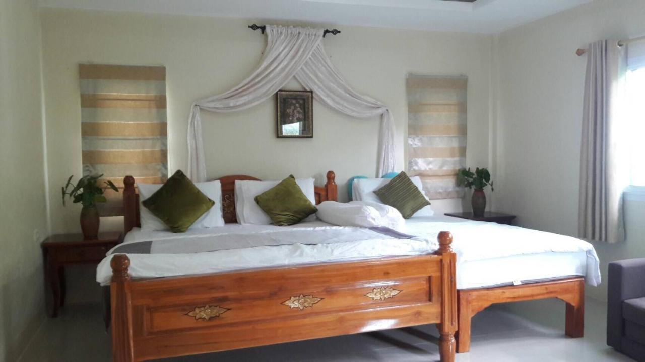 אודון תאני Nadee Resort מראה חיצוני תמונה